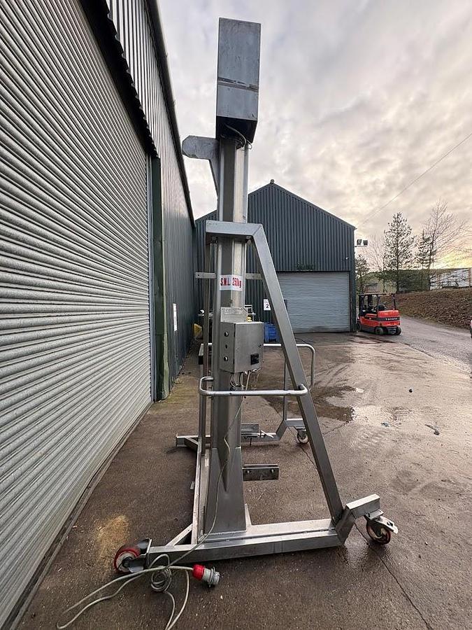 Used TOTE BIN HOIST