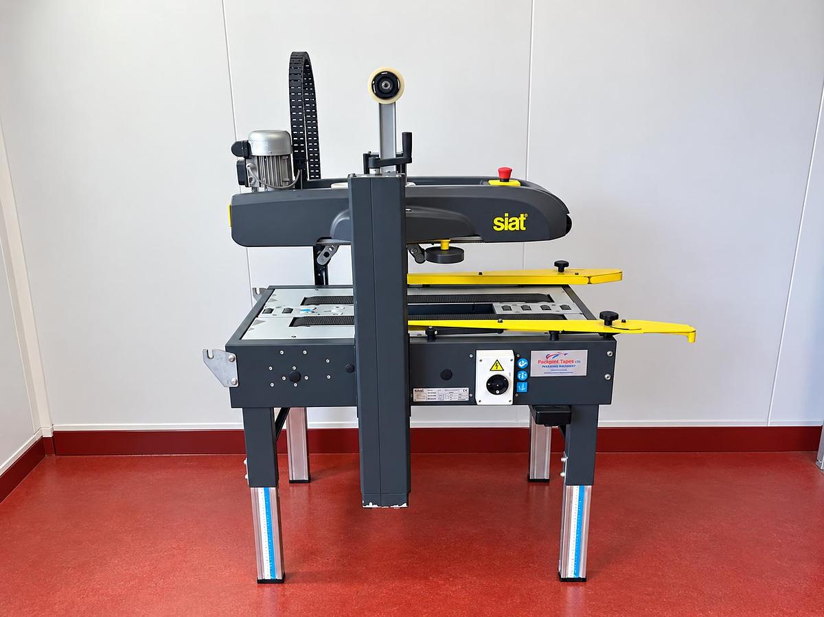 As new SIAT BOX TAPER