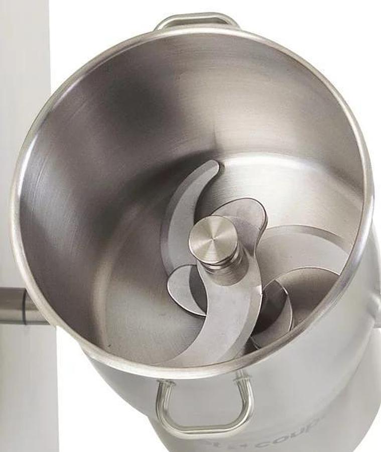 As new ROBOT COUPE VERTICAL CUTTER MIXER