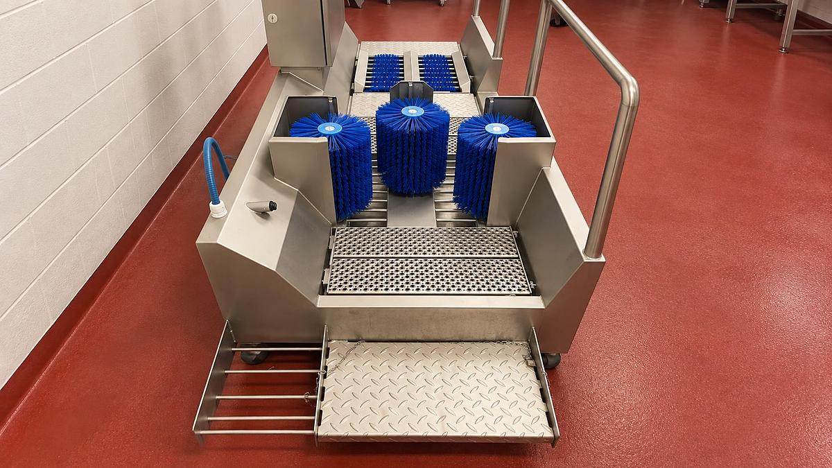 Very good used ELPRESS SANITIZING STATION