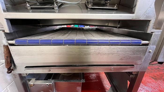 Used BAYNFLAX EGG GLASER