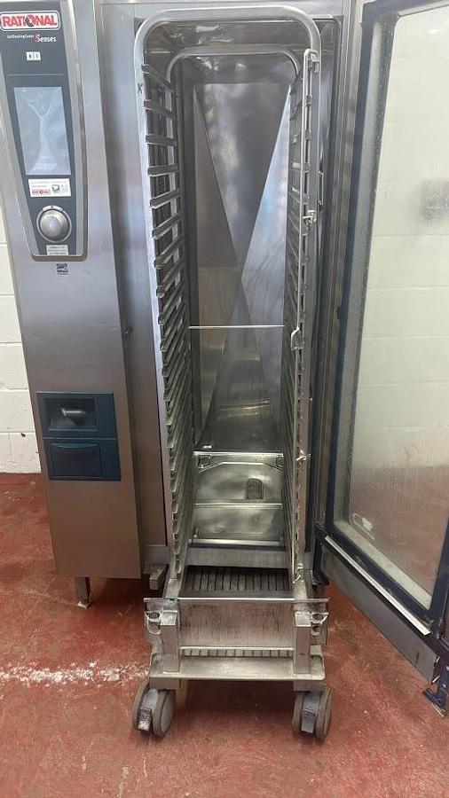 Very good used RATIONAL COMBI OVEN