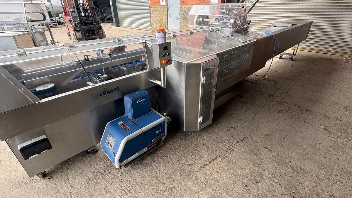 Used FREEMENTLE FULLY AUTO CARTONER