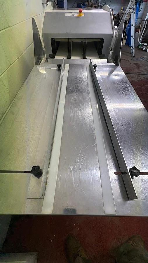 Used JAC BREAD SLICER