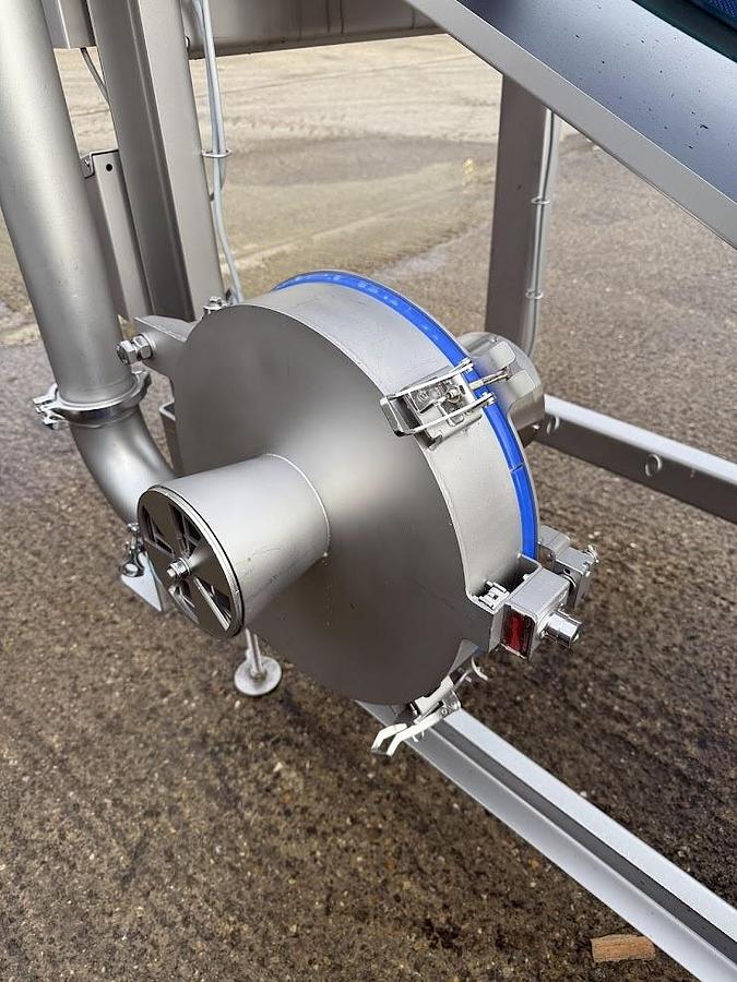 As new DE-WATERING CONVEYOR