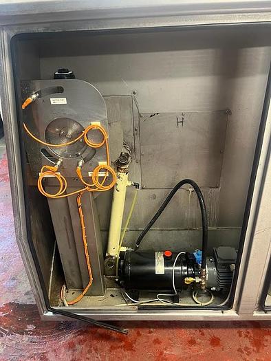 Very good used GERNAL TILTING COOKING KETTLE