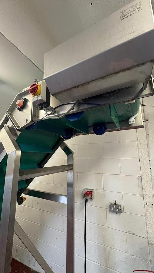 Very good used ELEVATED CONVEYOR