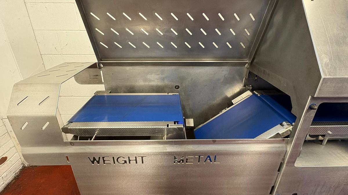 Very good used SPARC SYSTEMS METAL DETECTOR CHECK WEIGHER