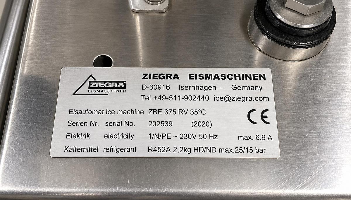 As new ZIEGRA ICE MACHINE