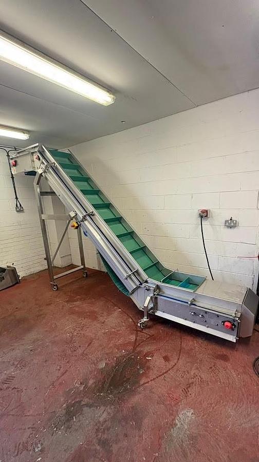 Very good used ELEVATED CONVEYOR