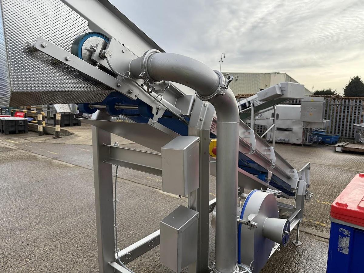 As new DE-WATERING CONVEYOR