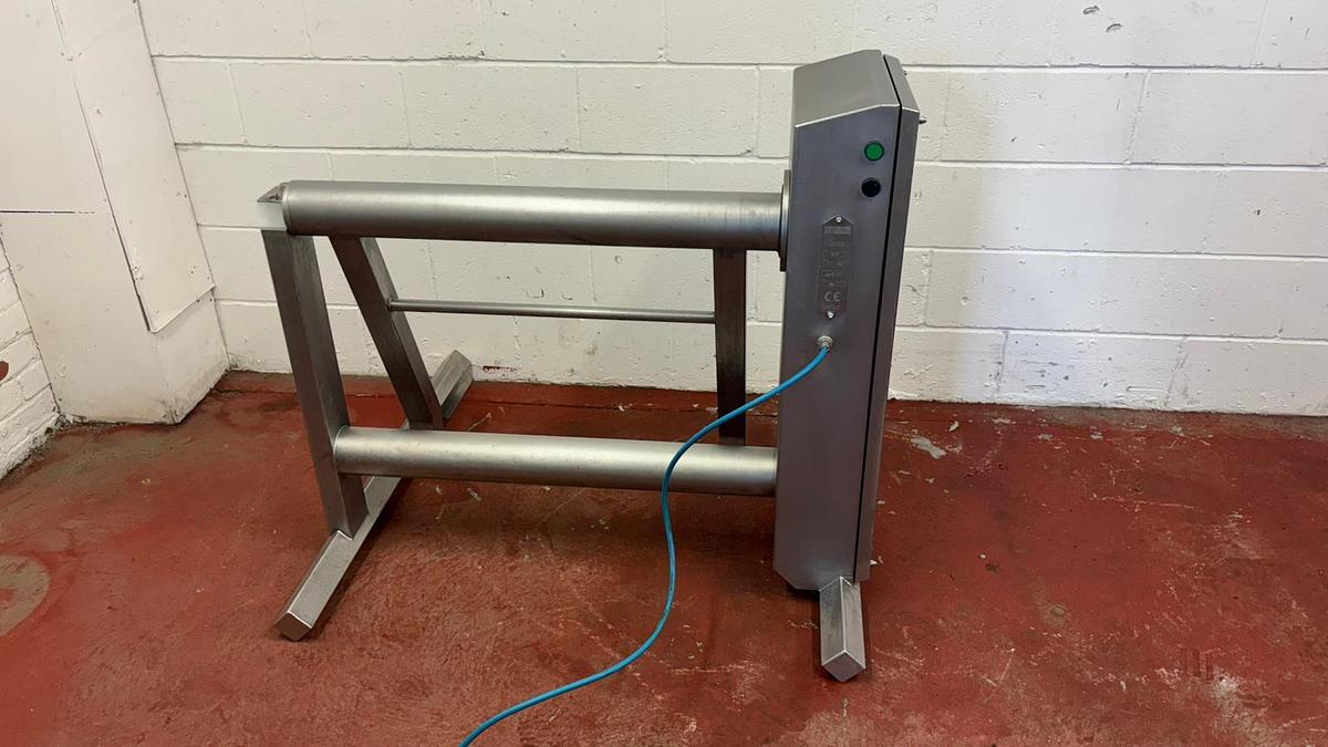 Very good used TOTE BIN WASHER/LIFTER