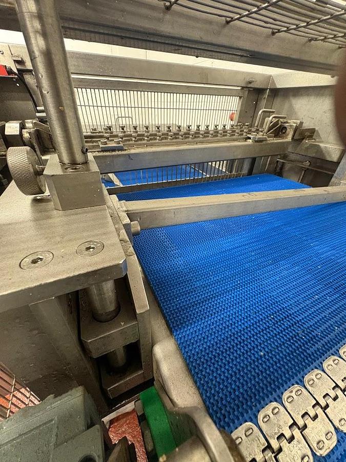 Used VERTICAL BREAD SLICER