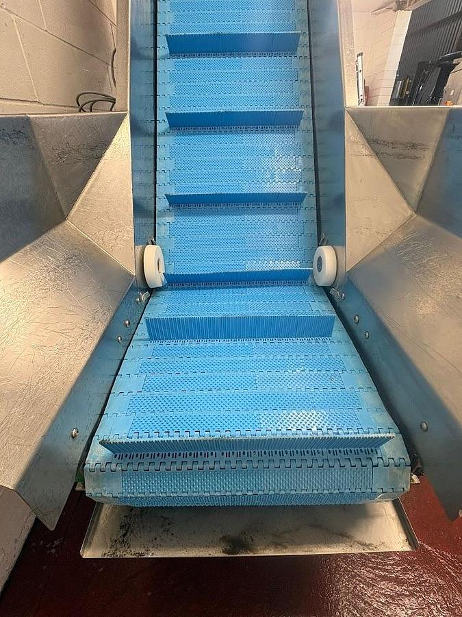 Used ELEVATED CONVEYOR