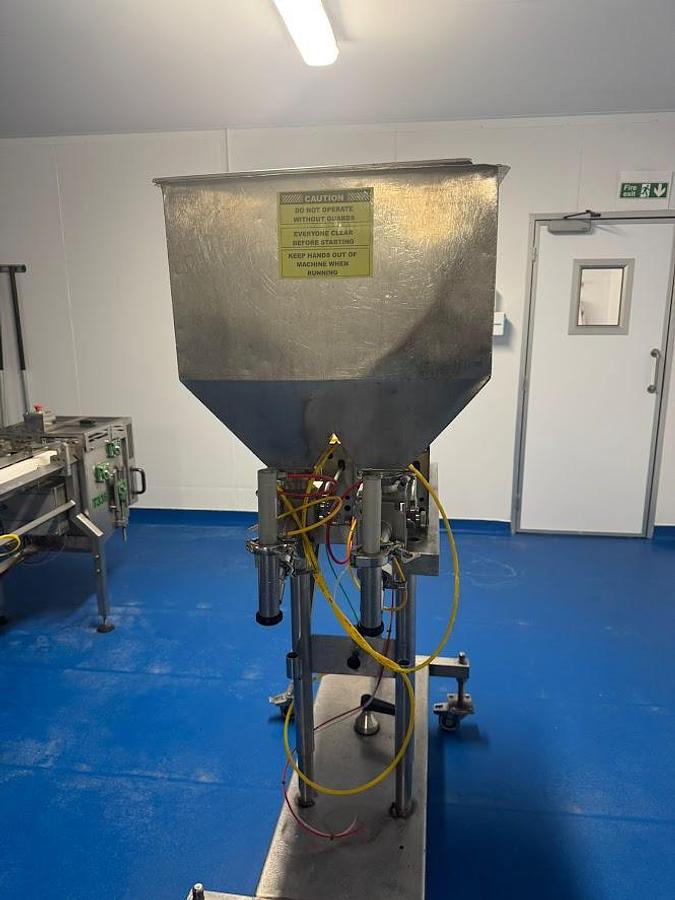 Used COMPLETE READY MEALS LINE