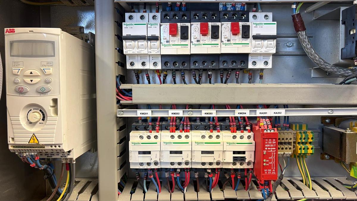 Used ACRIVARN GLAZING MACHINES