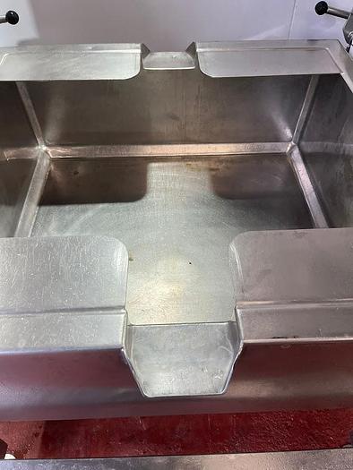 Very good used BRAT PAN - 200 LITRE