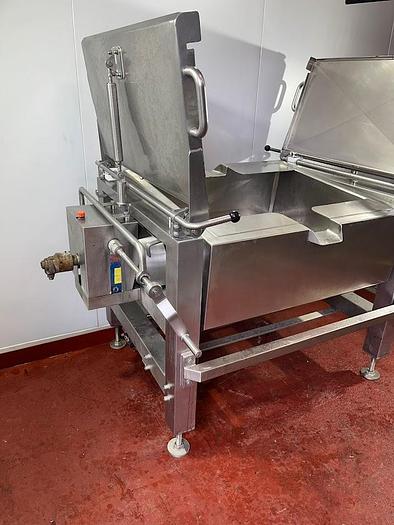 Very good used BRAT PAN - 200 LITRE