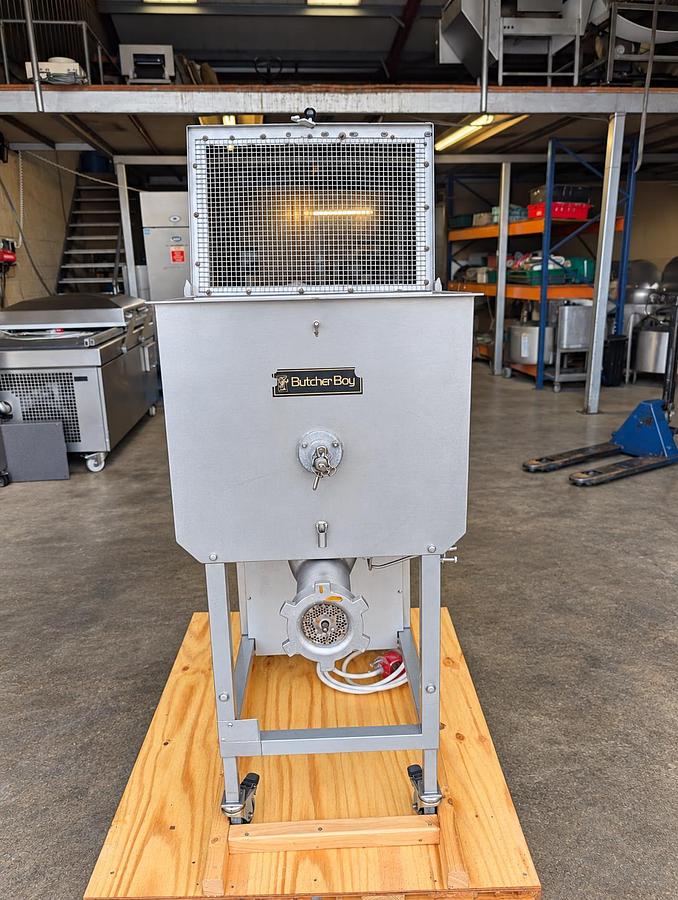 Used BUTCHER BOY MIXER GRINDER