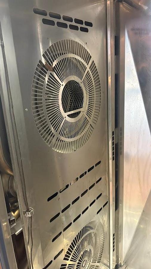 Very good used RATIONAL COMBI OVEN