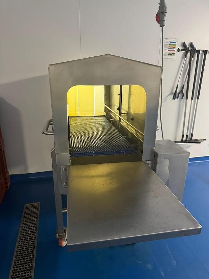 Used COMPLETE READY MEALS LINE