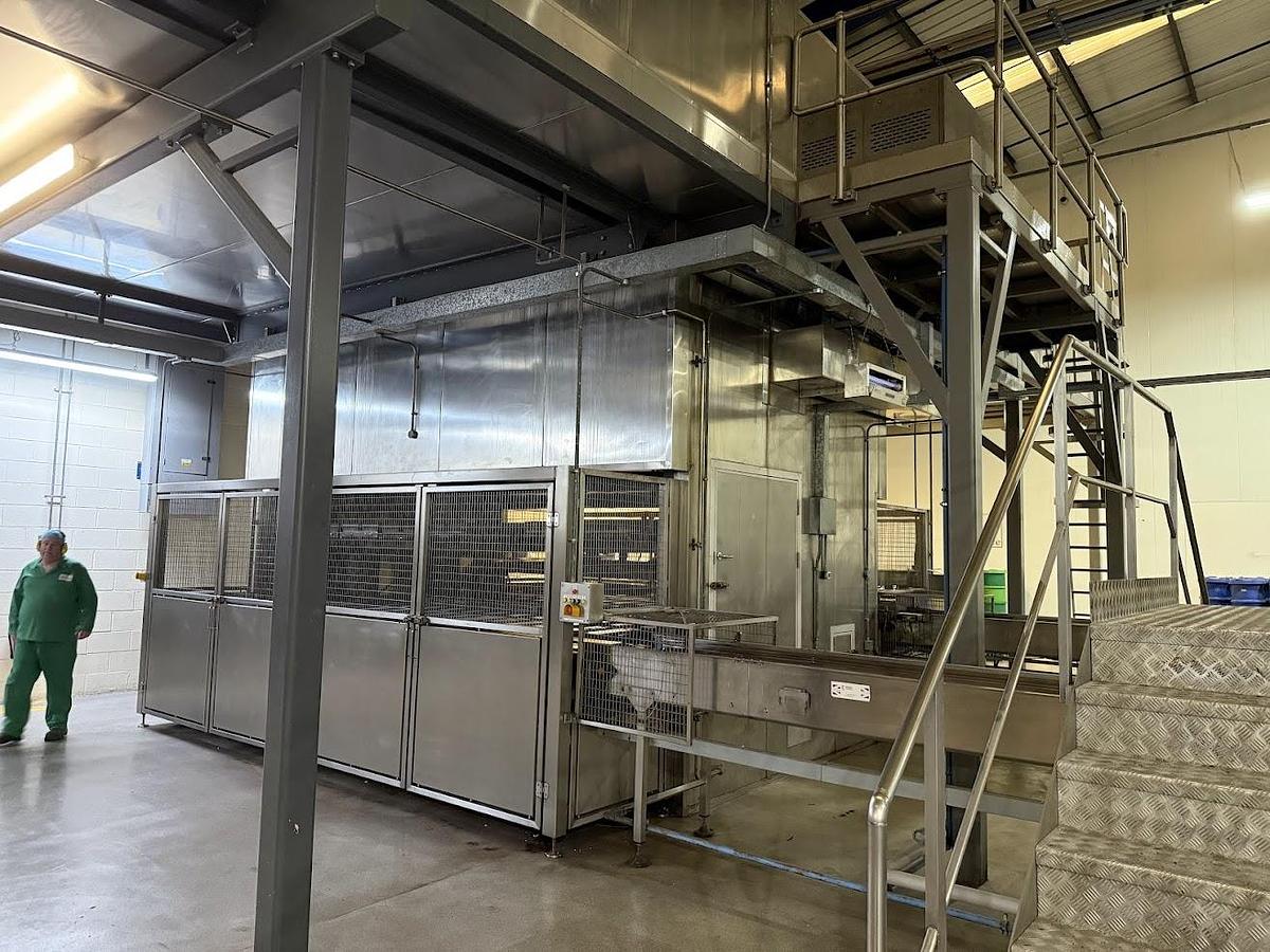 Very good used BREAD PLANT UP TO 6000 UNITS PER HOUR