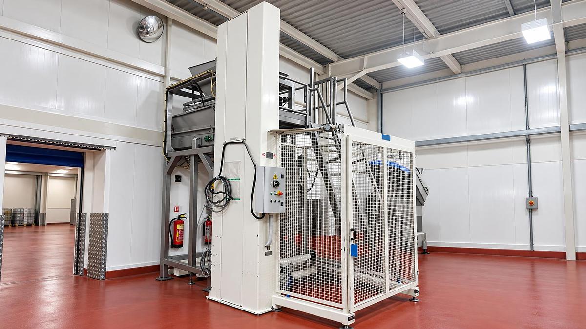 As new POLIN BOWL LIFT AND TIP - HIGH LEVEL