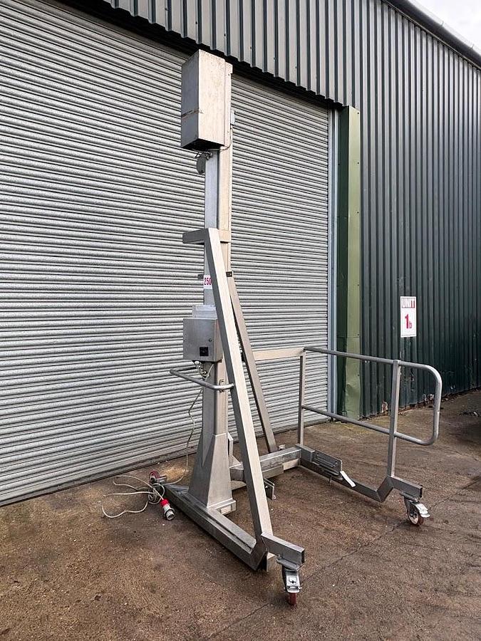 Used TOTE BIN HOIST