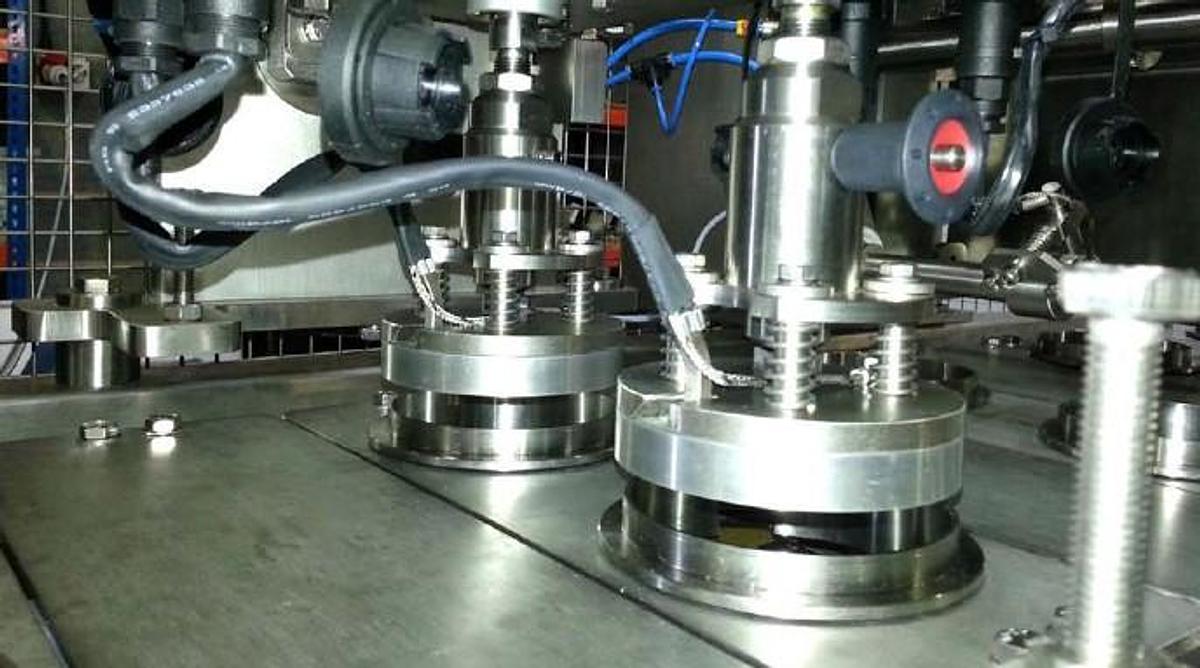 Very good used CWM INLINE POT FILLING AND LIDDING MACHINE