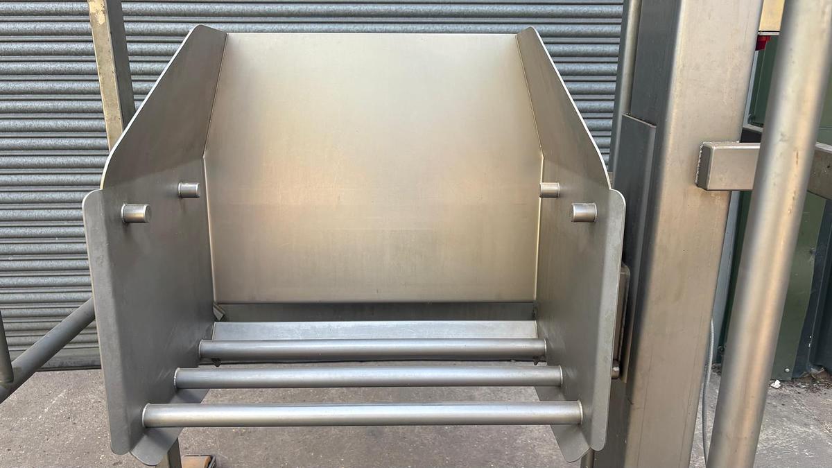 Very good used SYSPAL BOX TIPPER