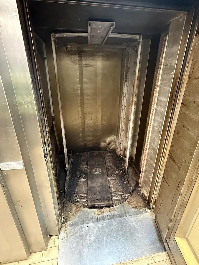 Used REVENT 2 RACK OVEN