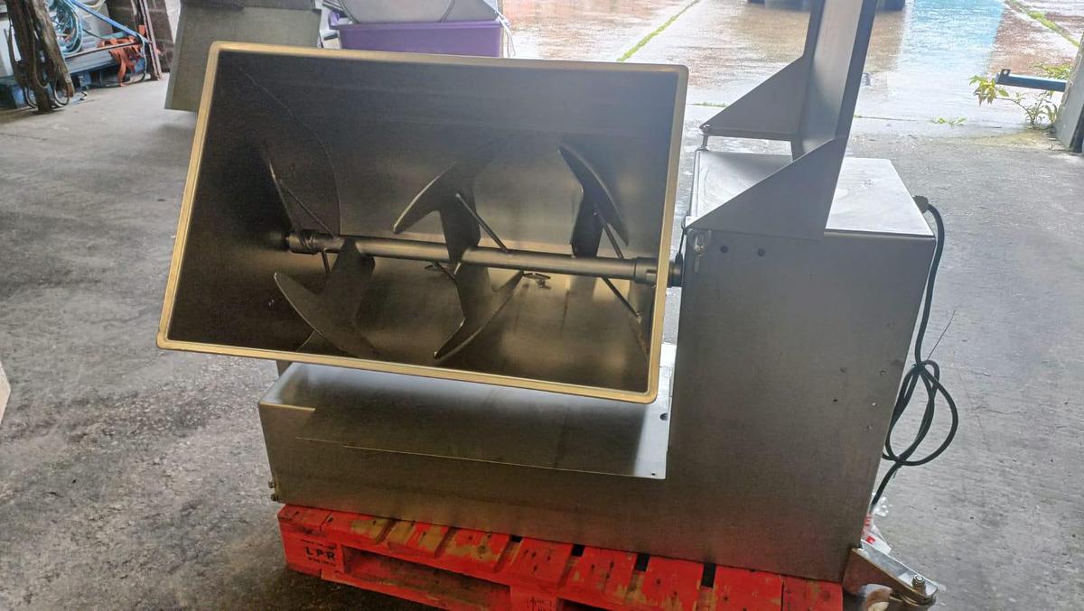 Used BUTCHER BOY MIXER