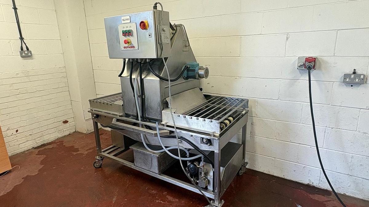 Used ACRIVARN GLAZING MACHINES