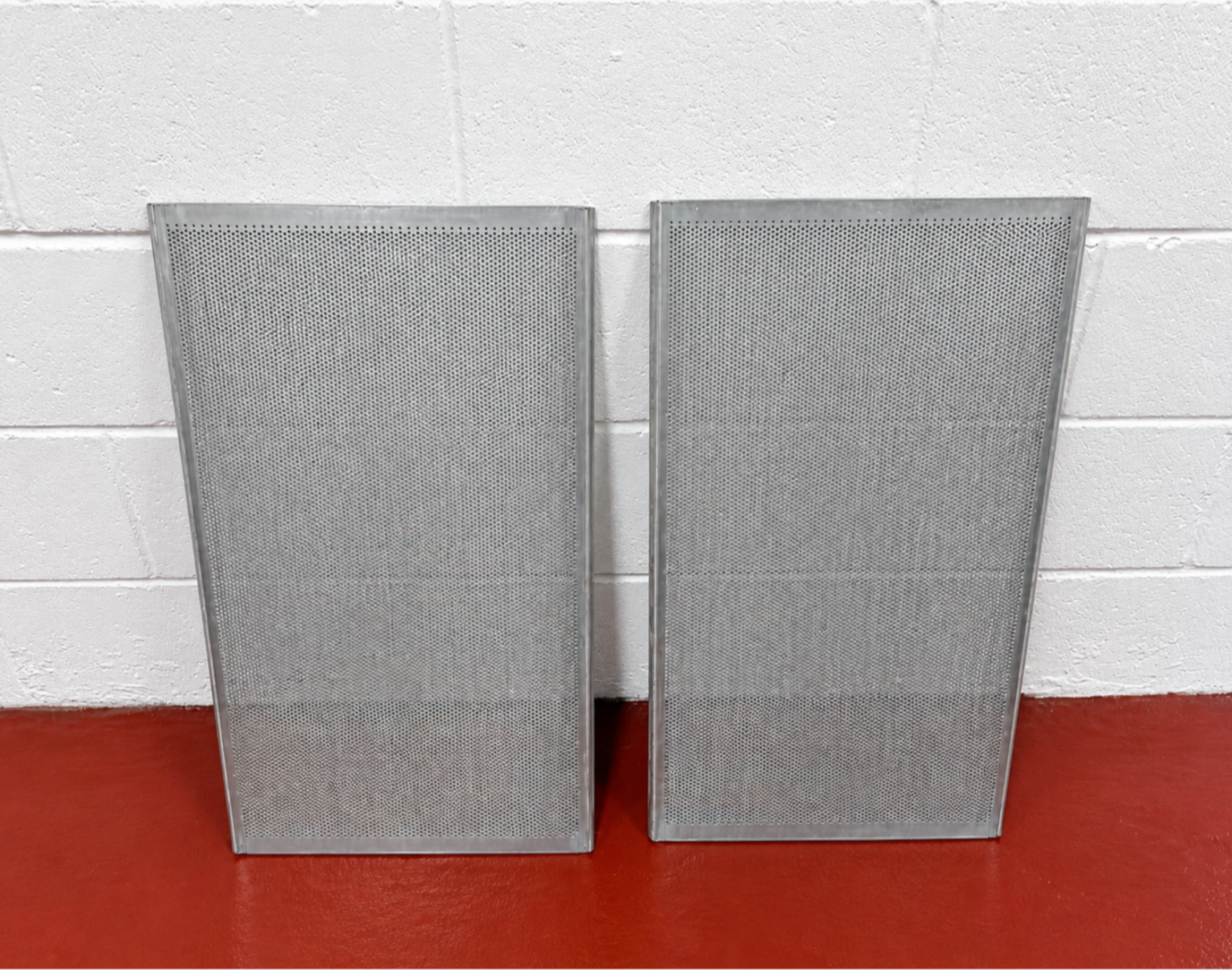 Very good used BAKING TRAYS (30" X 18")