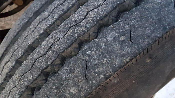 Used 1990 IHC INTERNATIONAL 4900 Tandem Axle Oilfield Pump/Kill Truck