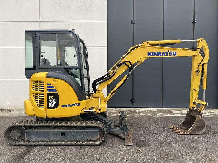 Usato 2011 KOMATSU PC35 MR-3