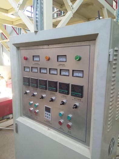 Used HONGQI (China) SJ-55×3/FM1500 – Three-layer co-extrusion film Blowing Machine (year 2015)