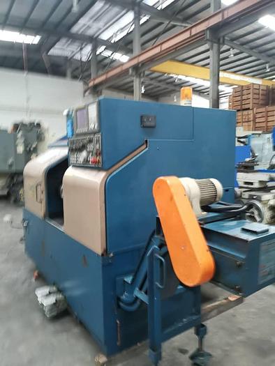 Used 2005 HL25 CNC TURNING LATHE MACHINE