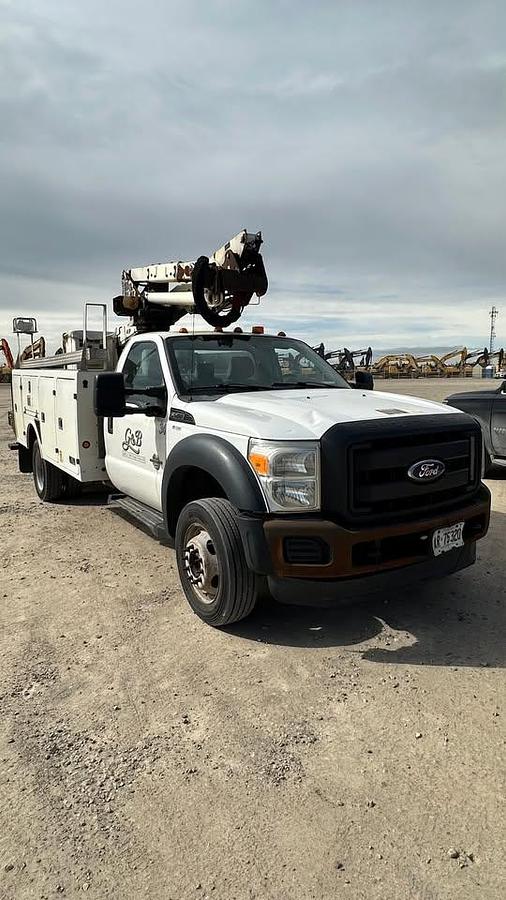 Used 2012 Ford F-550 XL 4x2 Bucket Truck altec at37-g 37 ft on