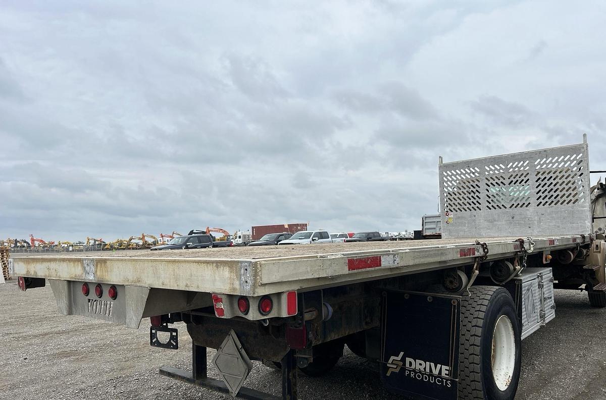 Used 2019 International DuraStar 4300 4x2 flatbed dump truck