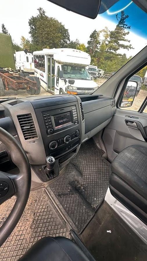Used 2014 Marcedes Sprinter high cube