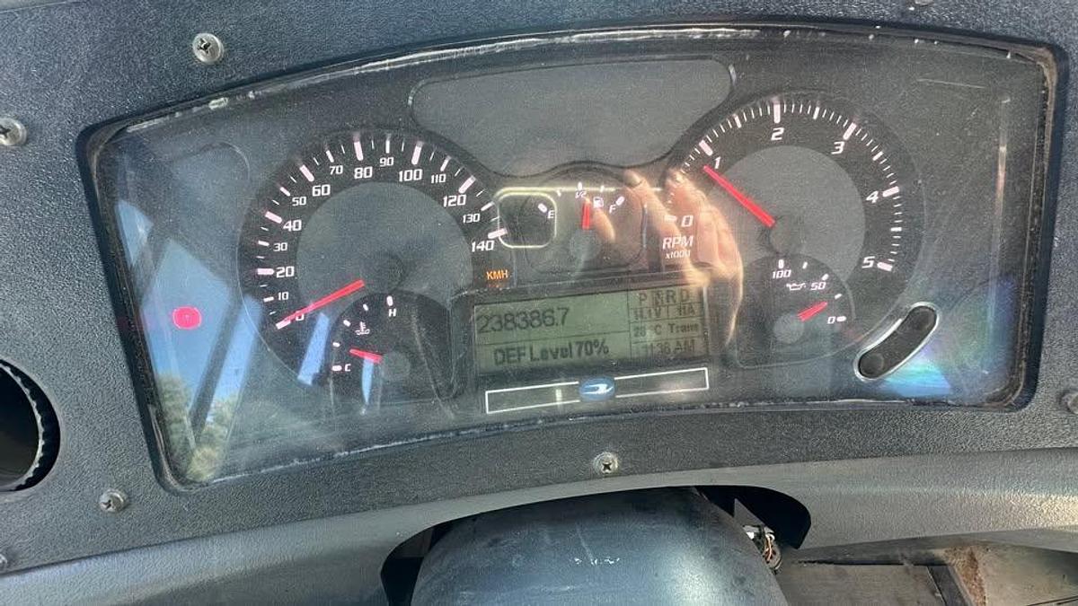 Used 2011 BlueBird 4x2 72-Seats school bus