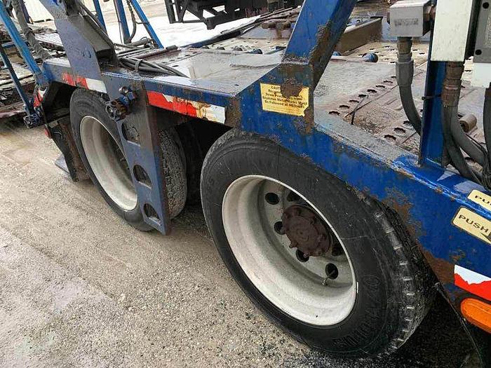 Used 2005 FREIGHTLINER COLUMBIA 8 CAR carrier working daily $39,995