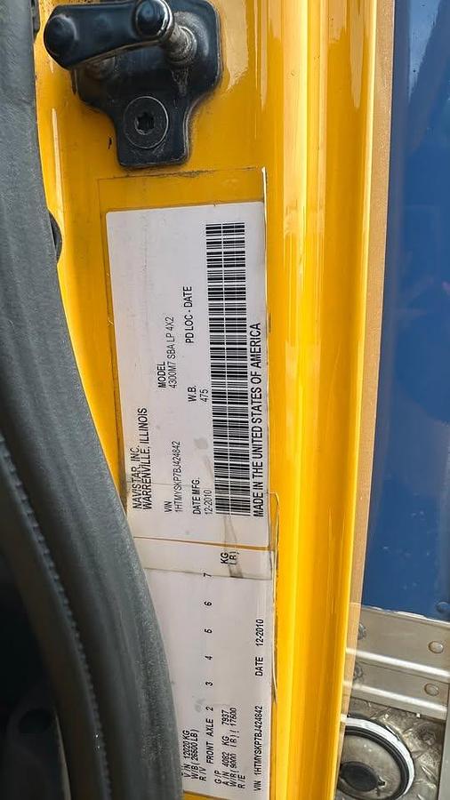 Used 2011 International 4300 SBA 4x2 service truck