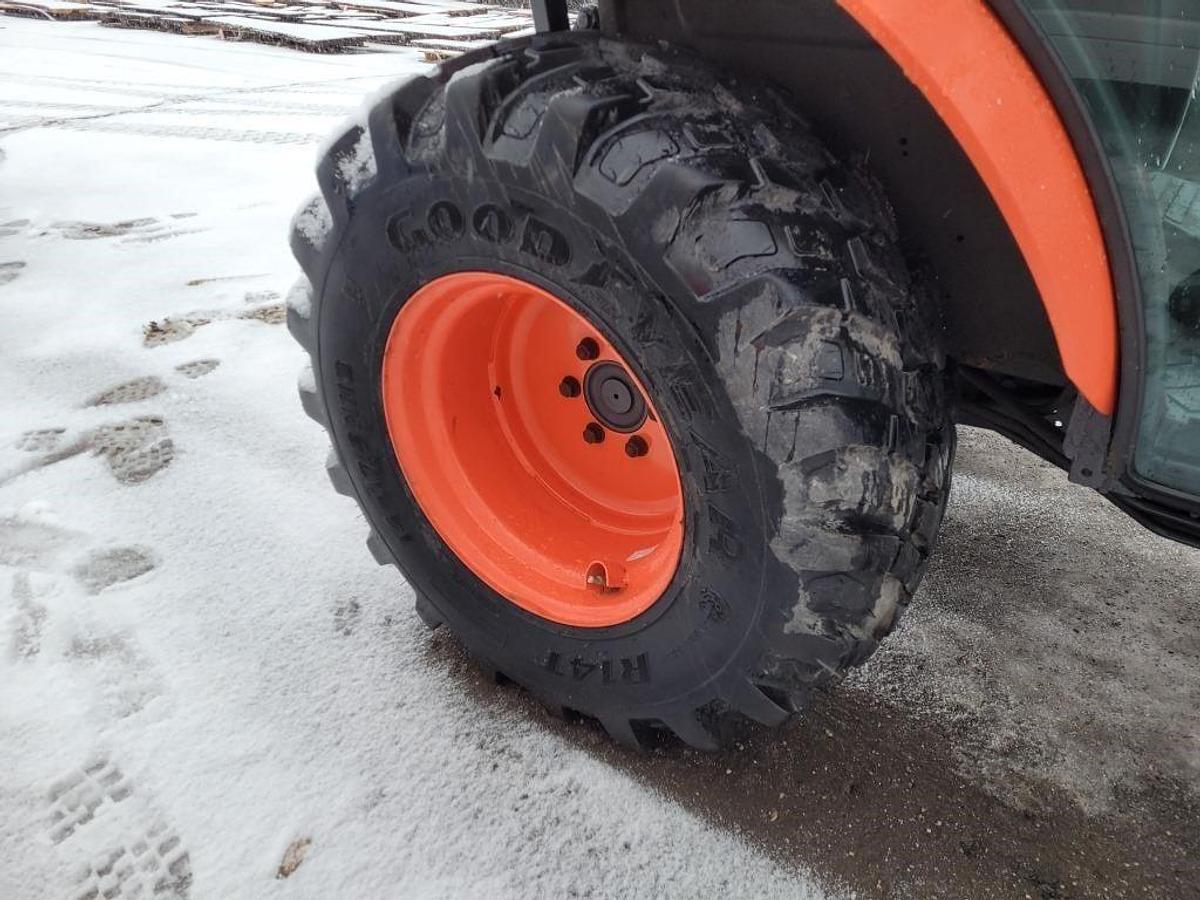 Used 2021 Kubota LX2610 Compact Tractor