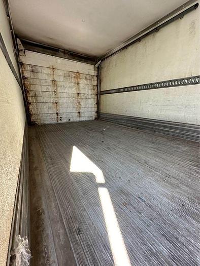 Used 2016 Hino 195 18' Reefer Auto diesel