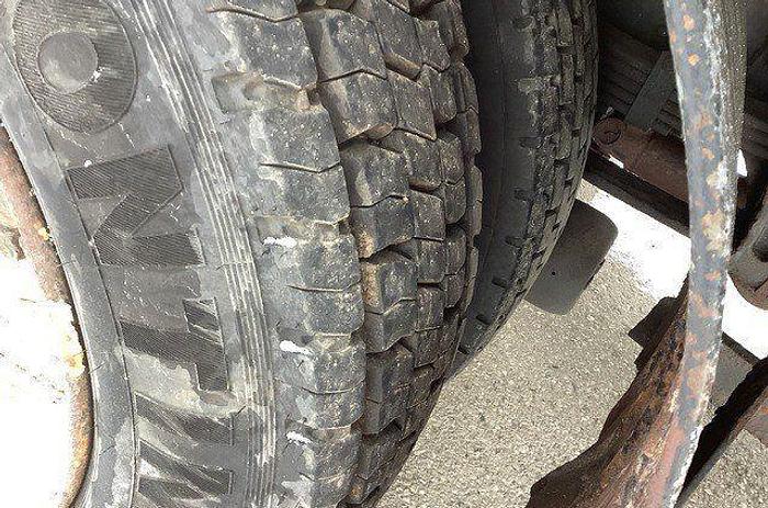 Used 2009 INTERNATIONAL 4300 SBA Durastar 4x2 Rolloff Truck