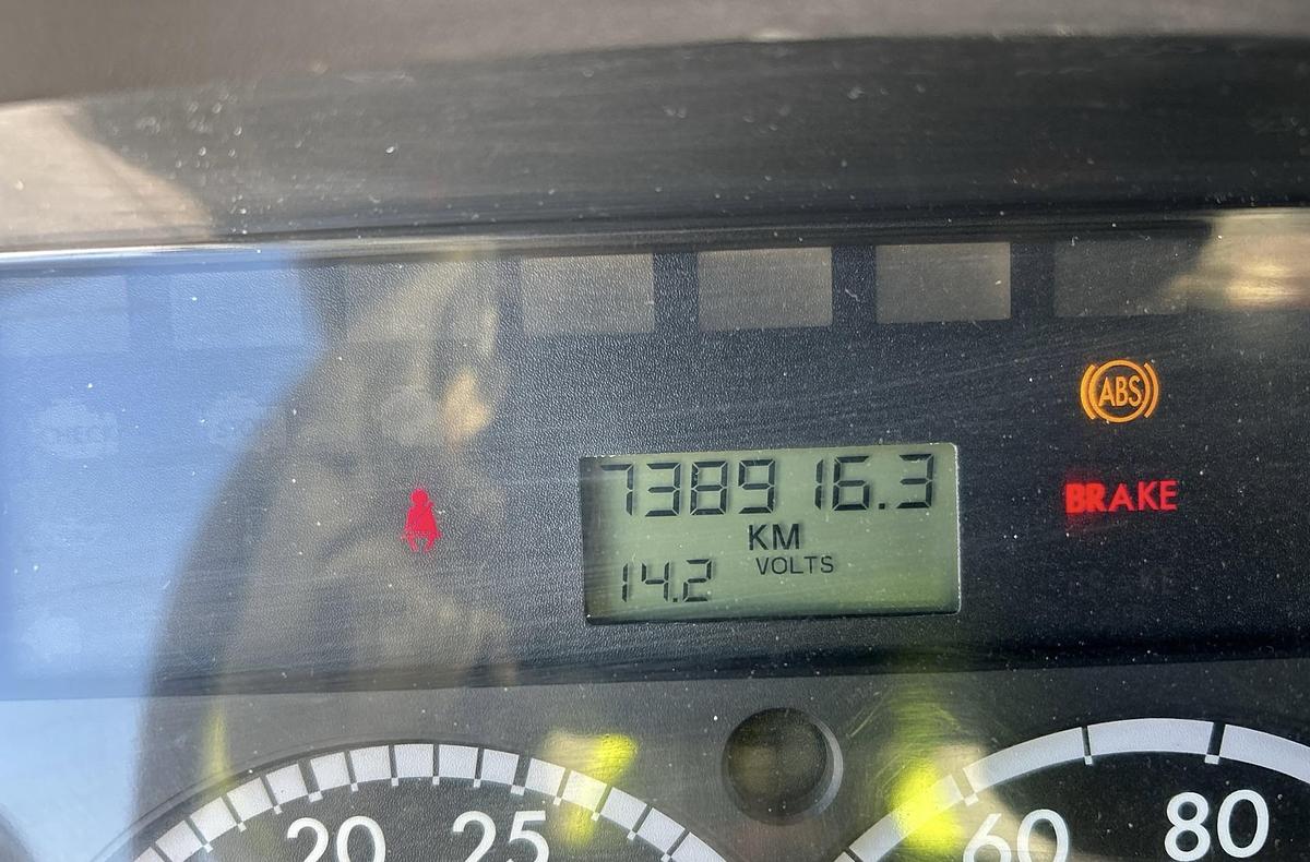 Used 2013 Freightliner M2 106 6x4 Roll-Off Truck