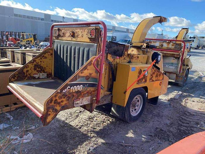 Used 2010 Vermeer BC1000XL Wood chipper 654 hours only $24,500 1