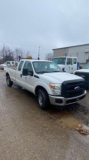 Used 2011 FORD F250 2WD 8 FOOT BOX 6.2 l v8 gas runs